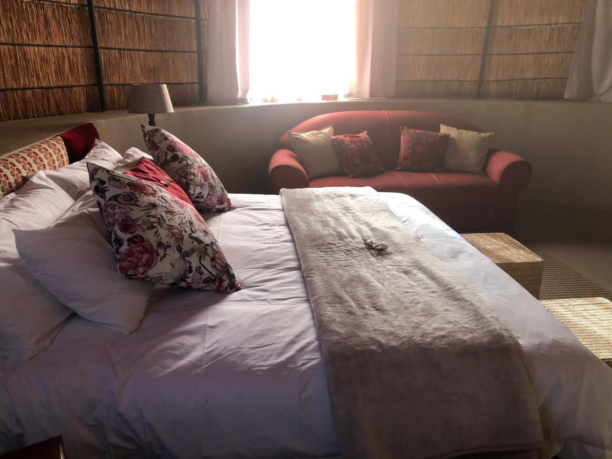 Jock Of The Bushveld Hotel Барбертън Екстериор снимка