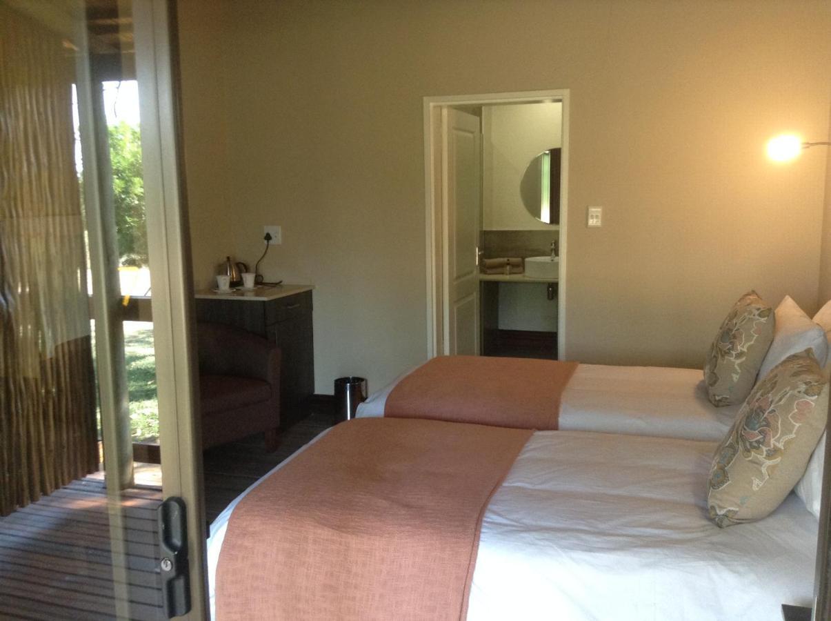 Jock Of The Bushveld Hotel Барбертън Екстериор снимка