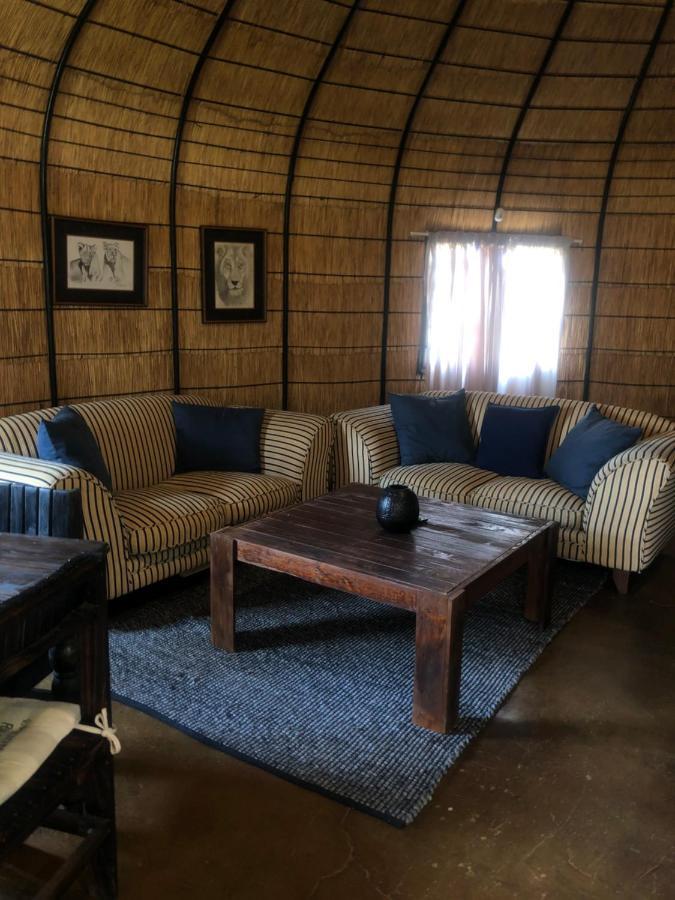 Jock Of The Bushveld Hotel Барбертън Екстериор снимка